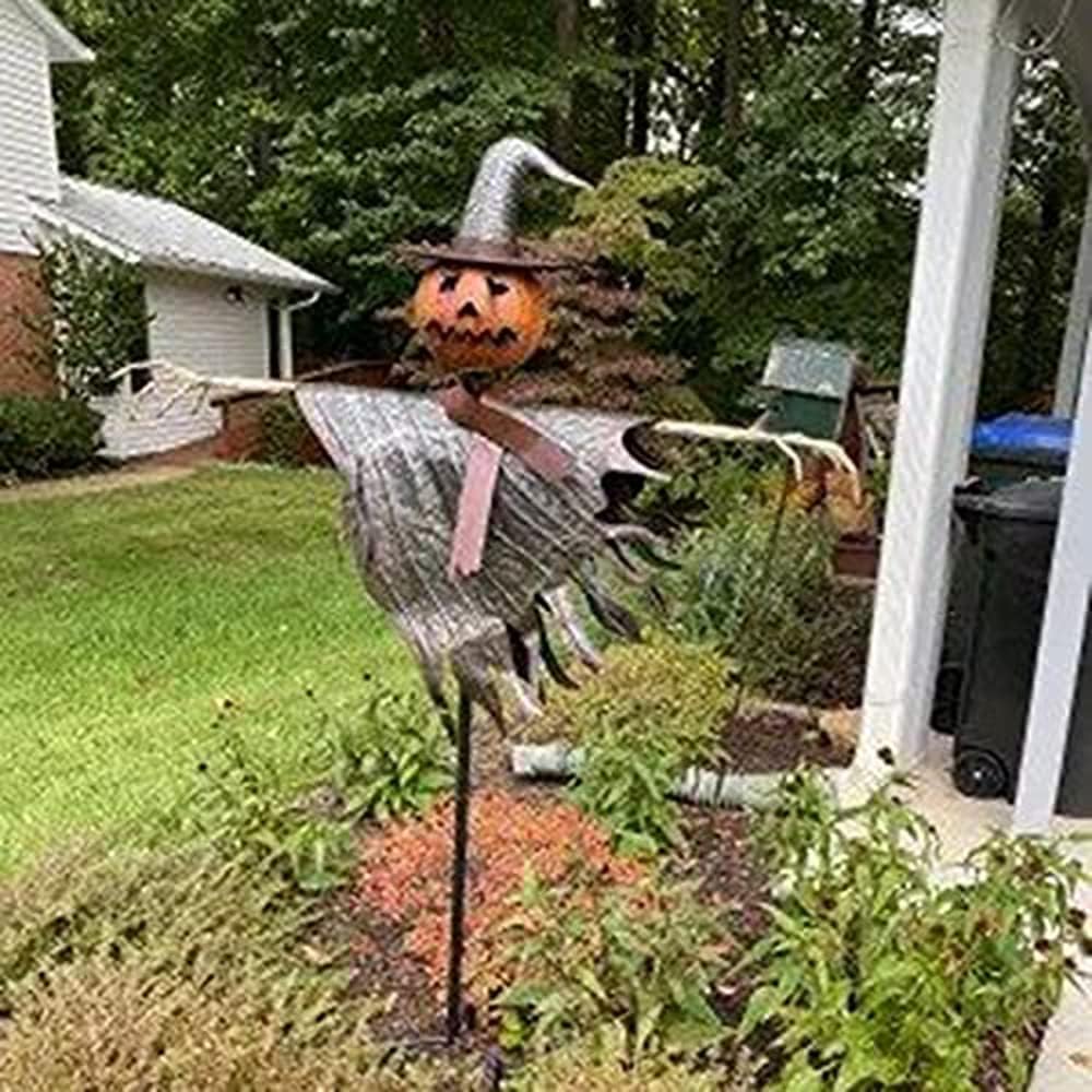 Halloween scarecrow jack lantern