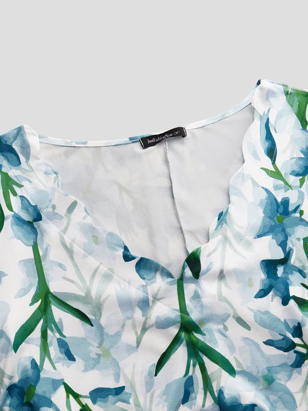 V Neck Vacation Regular Fit Dress