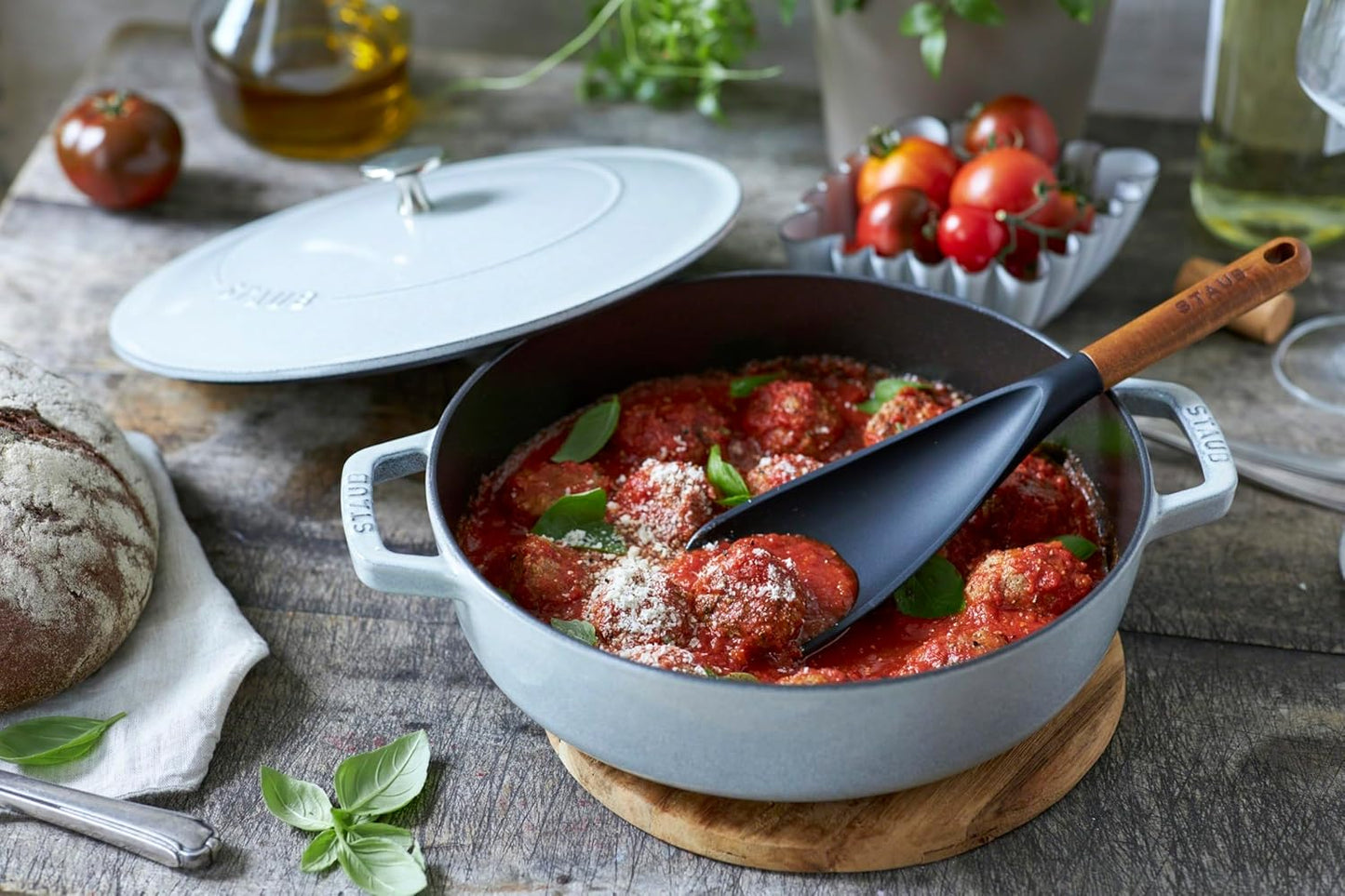 staub Braiser 40501-484 Saute Pan, Campagne, 9.4 inches (24 cm), Both Hands, Cast Enameled Pot, Shallow Type, Sukiyaki, Induction Compatible, Japanese Serial Number Included