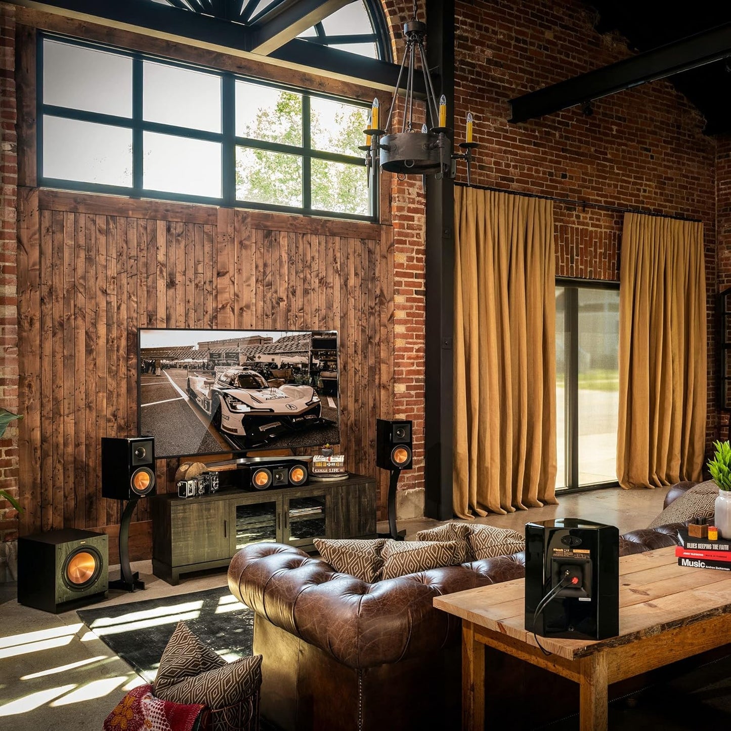 Klipsch RP-600M Reference Premiere Bookshelf Speakers - Pair (Ebony)