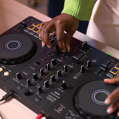 PIONEER DJ DDJ-FLX4 DJ Controller for Rekordbox & Serato