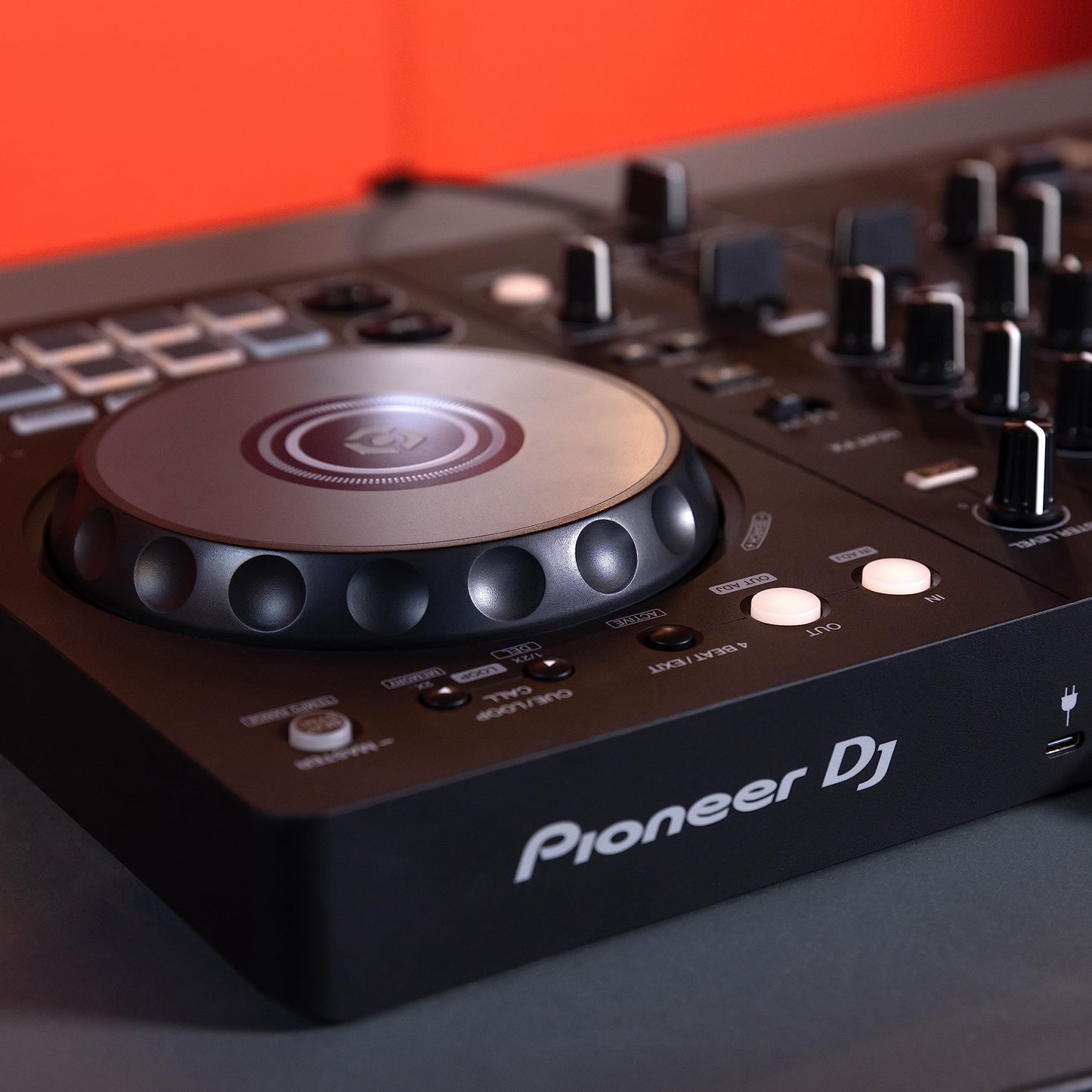 PIONEER DJ DDJ-FLX4 DJ Controller for Rekordbox & Serato