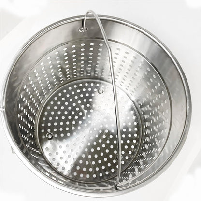 Bayou Classic KDS-982 Stainless Steel Steamer Kit Features 82-qt Stainless Stockpot with Lid, Steam Basket with Helper Handle, Single Jet 106,000 BTU Burner, 10-psi Pre-Set Regulator and 60-in Hose